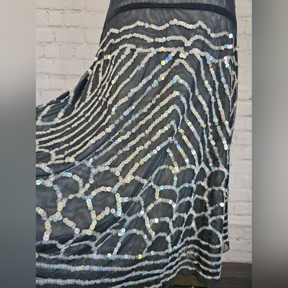 Arden B Vintage Sequin Skirt | Grey Mesh - Irridescent | XS | EUC - Picture 4 of 6